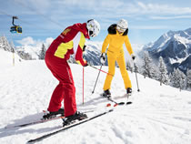 Cours de ski privés adulte de l’école de ski Snowsports Mayrhofen