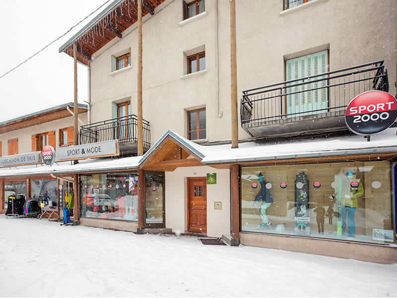 Verleihshop Val Sports in 110 rue du Mont Cenis, Lanslebourg Val Cenis