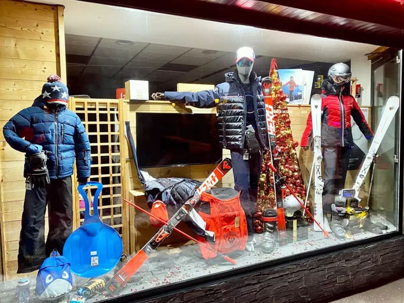Verleihshop Val Sports in 110 rue du Mont Cenis, Lanslebourg Val Cenis