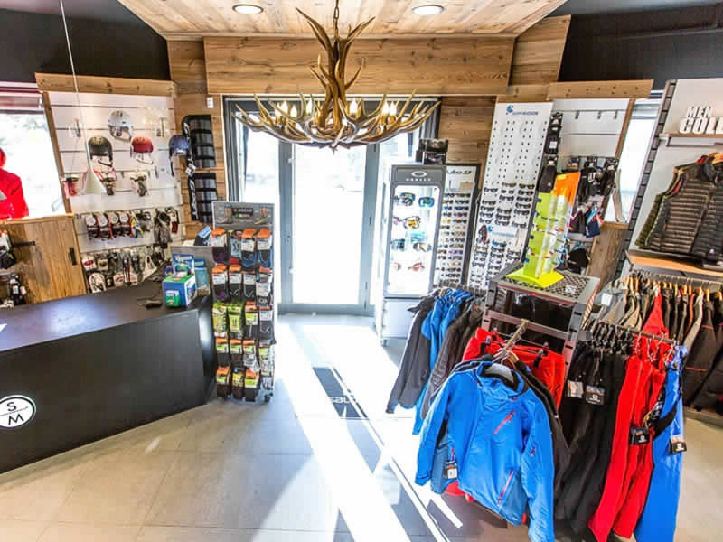 Verleihshop Sports Mountains in 2 Avenue Emmanuel Brousse, Font Romeu