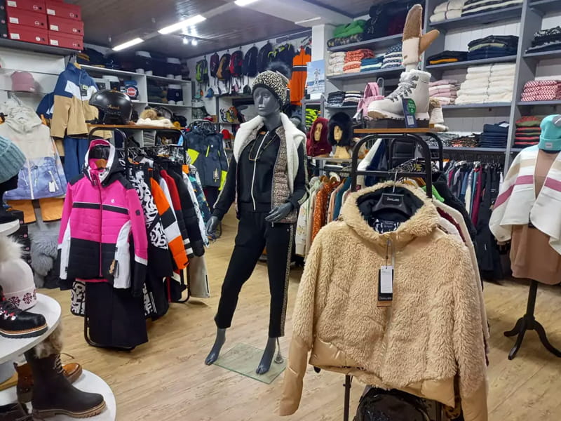 Verleihshop Ekosport-Rent Montchavin Sport in 2 Rue Principale, La Plagne - Montchavin