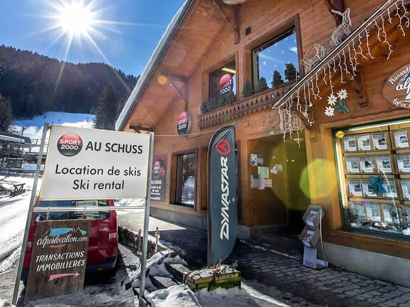 Verleihshop Au Schuss in 29-32 Route de la Moussiere d'En Haut, Saint Jean d'Aulps