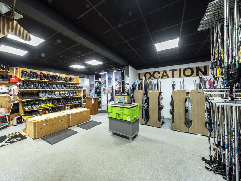 Verleihshop Ekosport-Rent Techniglisse in 3230 route de la Barliette, Les Carroz d’Araches