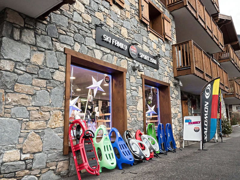 Verleihshop Ski Family in 58, rue des Glaciers, Samoëns