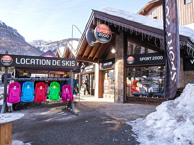 Verleihshop SPORT 2000 Altitude in 6 chemin de l'oratoire, Serre Chevalier Villeneuve