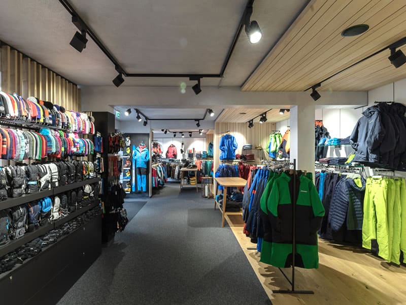 Verleihshop SPORT 2000 Hofer in Am Dorfplatz 13, Neustift im Stubaital