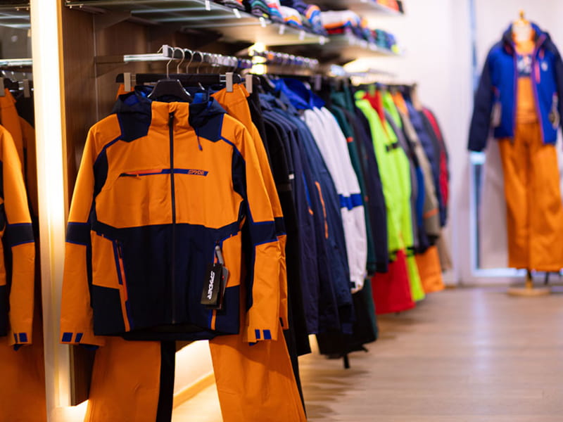 Verleihshop SPORT 2000 Etz in Bichlstrasse 7, Kitzbühel