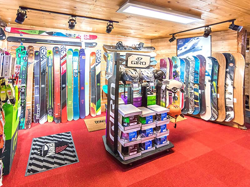 Verleihshop Sport’s Mountain in Centre Cial L'Aravet-VILLENEUVE la Salle, Serre Chevalier Villeneuve