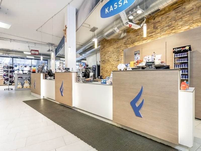 Verleihshop Sporthütte Fiegl in Dorfstrasse 119, Sölden