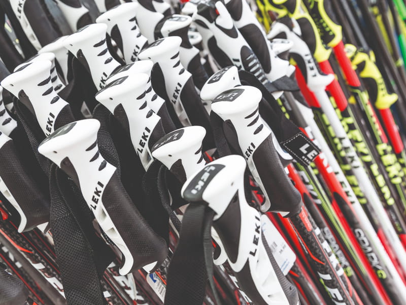 Verleihshop Sporthütte Fiegl in Dorfstrasse 119, Sölden
