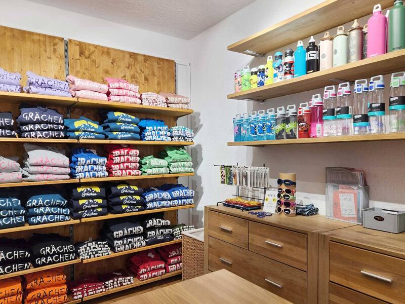 Verleihshop Wannihorn Sport in Dorfzentrum Grächen 169, Grächen