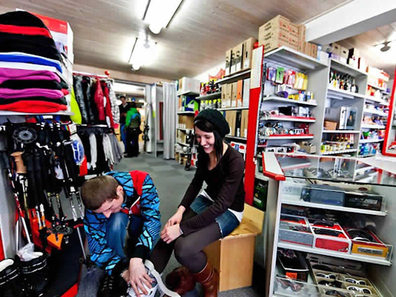 Verleihshop SPORT 2000 Schöttl in Falkenburg 102 in 8952 Irdning (10 min. von Tauplitz), Tauplitz