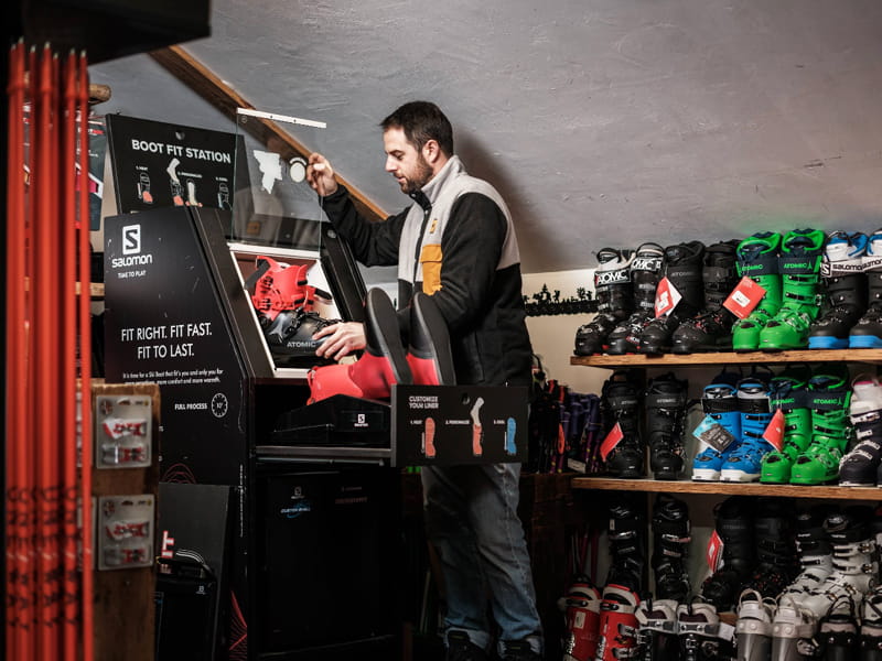 Verleihshop Burgener Sport in Fiescheralp [direkt neben Luftseilbahn], Fiesch