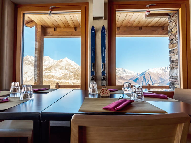 Verleihshop Only Ski & Snowboard in Funivia Les Suches (stazione a monte), La Thuile