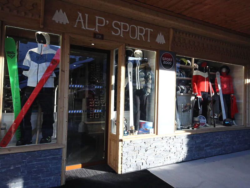 Verleihshop Alp Sports in Galerie Commerciale Plateau de Morel, Meribel