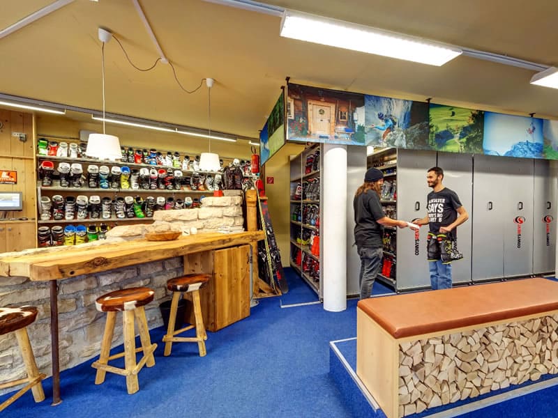 Verleihshop Sport Conny's in HNr. 184b [Dorf], Alpbach