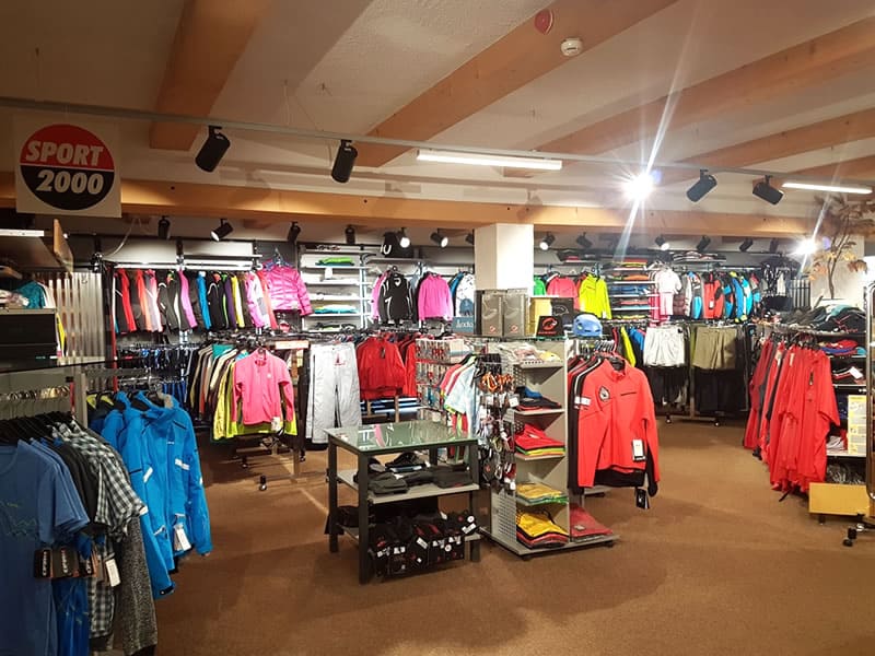 Verleihshop SPORT 2000 Sportcenter Knitel in HNr. 54, Warth