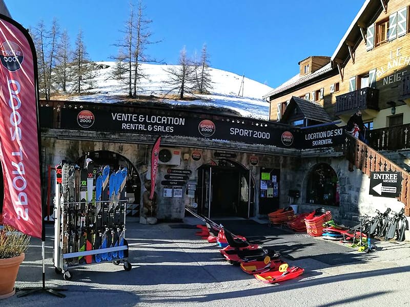 Verleihshop Blanche Neige Sport in Hôtel Blanche Neige, Valberg