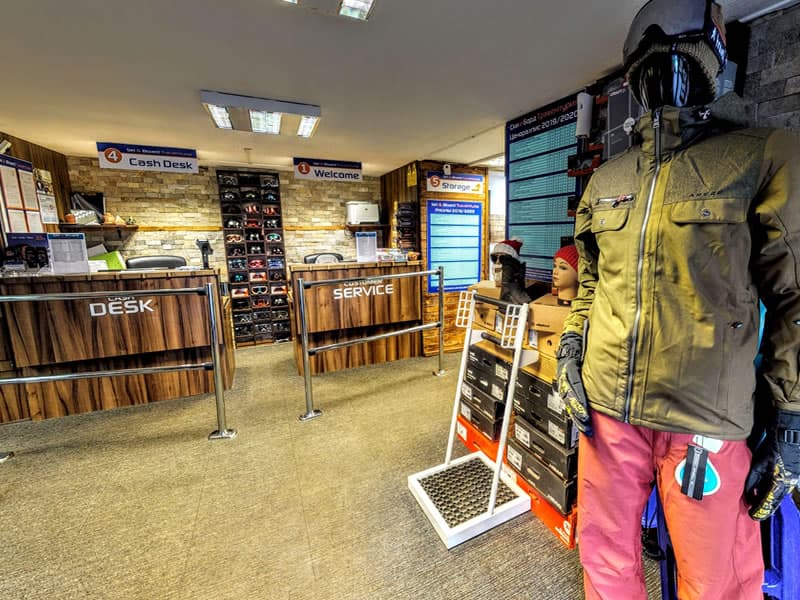 Verleihshop Ski & Board Traventuria - Ski Borovets in Hotel Ela, Borovets