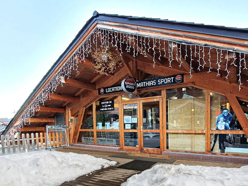 Verleihshop Mathias Sports in Hotel le Crêt - 905 Route de la Plagne, Morzine