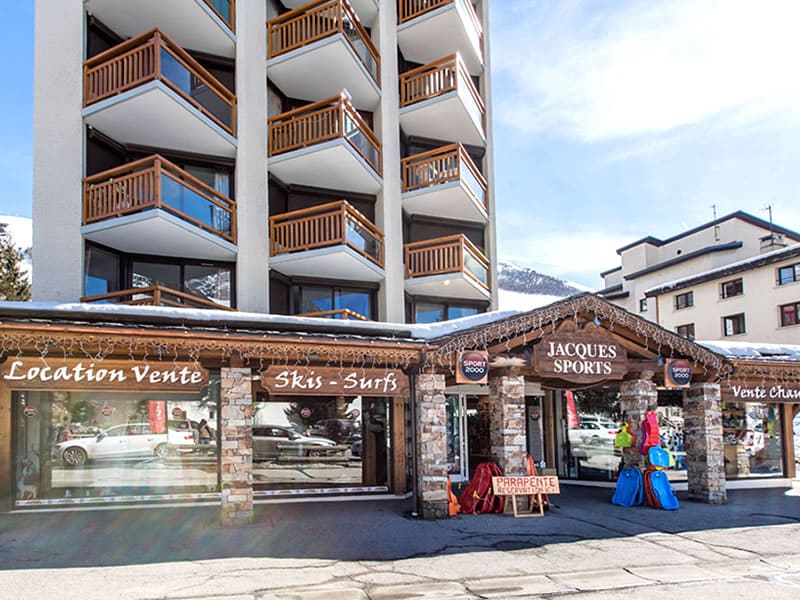 Verleihshop Jacques Sports in Immeuble 3300, 11 Rue des Vikings, Les Deux Alpes