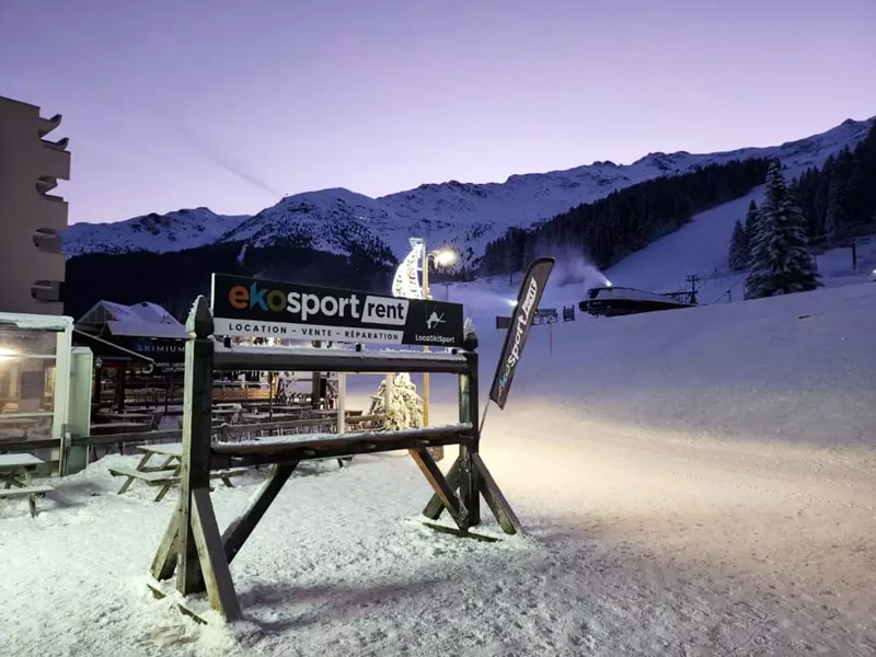 Verleihshop Ekosport-Rent Locaski in Immeuble L'Agnelin Lieu-Dit Face aux Pistes, Les 7 Laux-Prapoutel
