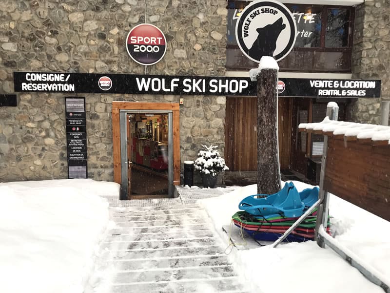 Verleihshop Wolf Ski Shop in Immeuble le Clos du Loup [Parking du Loup Blanc], Pra Loup