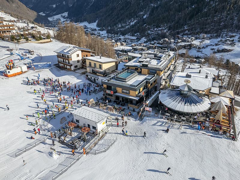 Verleihshop Sporthütte Fiegl in Unterwaldstrasse 8, Sölden