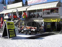 Verleihshop Noleggio Sci Cavallero in Mezzana, International Bar - Marilleva 1400 Verleihshop Noleggio Sci Cavallero in Mezzana, International Bar - Marilleva 1400