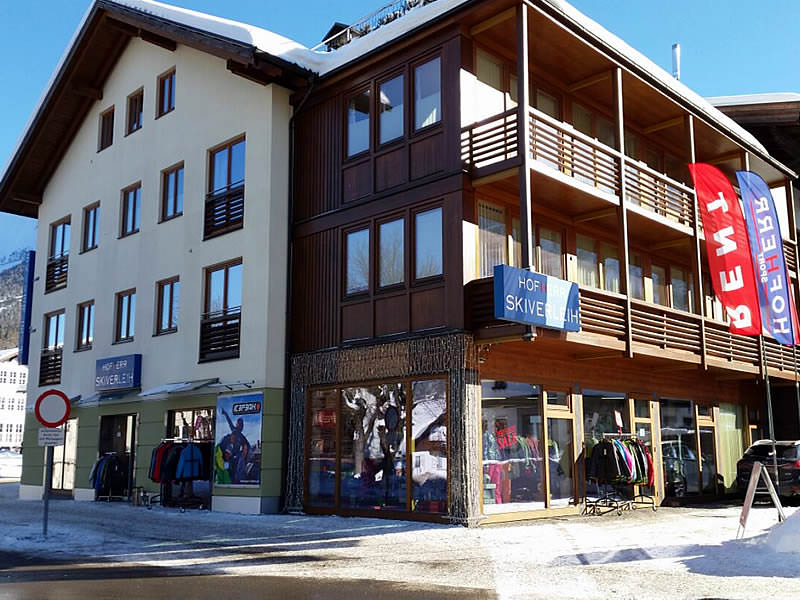 Verleihshop Hofherr Sport in Kirchplatz 23, Ehrwald