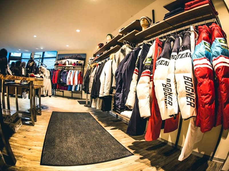 Verleihshop Etz Sportboutique - Kempinski Hotel Das Tirol in Kitzbüheler Strasse 48, Jochberg