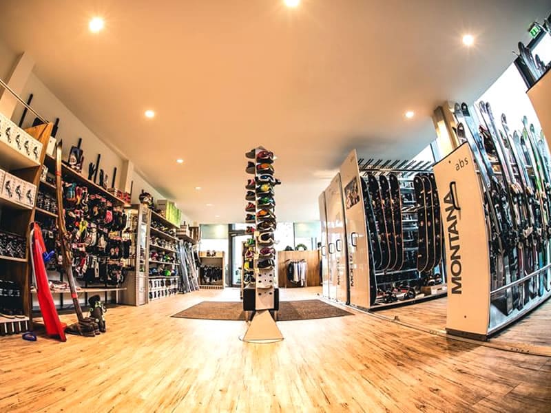 Verleihshop Etz Sportboutique - Kempinski Hotel Das Tirol in Kitzbüheler Strasse 48, Jochberg