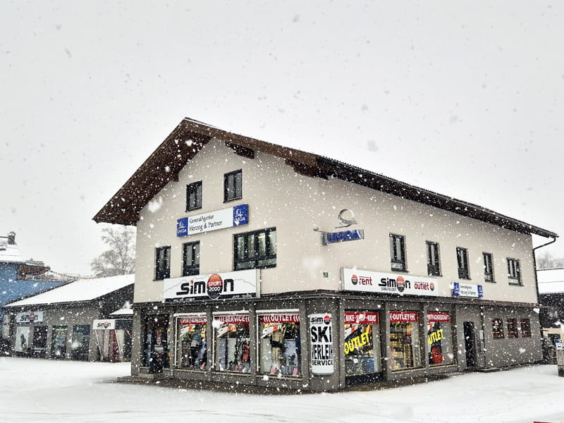 Verleihshop SPORT 2000 Simon in Leogangerstraße 23, Saalfelden
