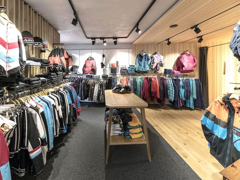 Verleihshop SPORT 2000 Simon in Leogangerstraße 23, Saalfelden