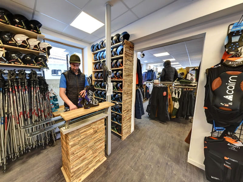 Verleihshop Atou Sport in Les balcons de Vaujany, Vaujany