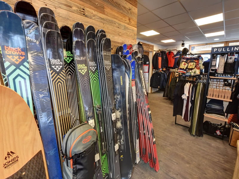 Verleihshop Atou Sport in 474 Route du Col du Sabot - Les balcons de Vaujany, Vaujany