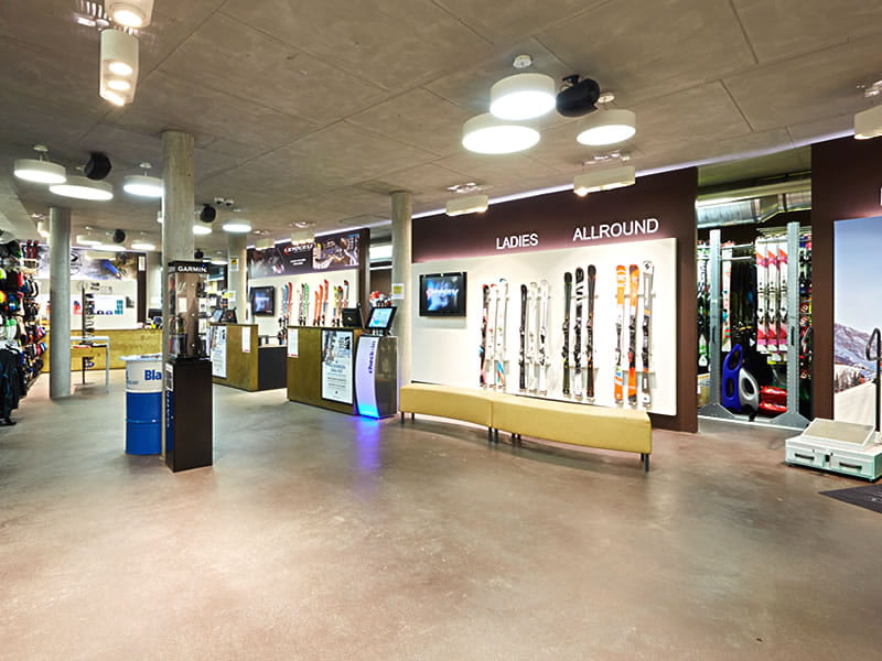 Verleihshop Alta Badia Sport - Shop & Rental in Micurá de Rü 48, Alta Badia-San Cassiano/Sankt Kassian
