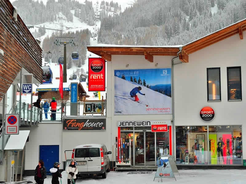 Verleihshop SPORT 2000 Jennewein Nasserein in Nassereinerstrasse 6 [Talstation Nassereinbahn], St. Anton am Arlberg