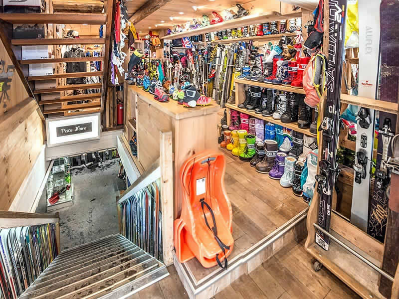 Verleihshop Boraso Sport in Place des Dolomites, Val d Isere