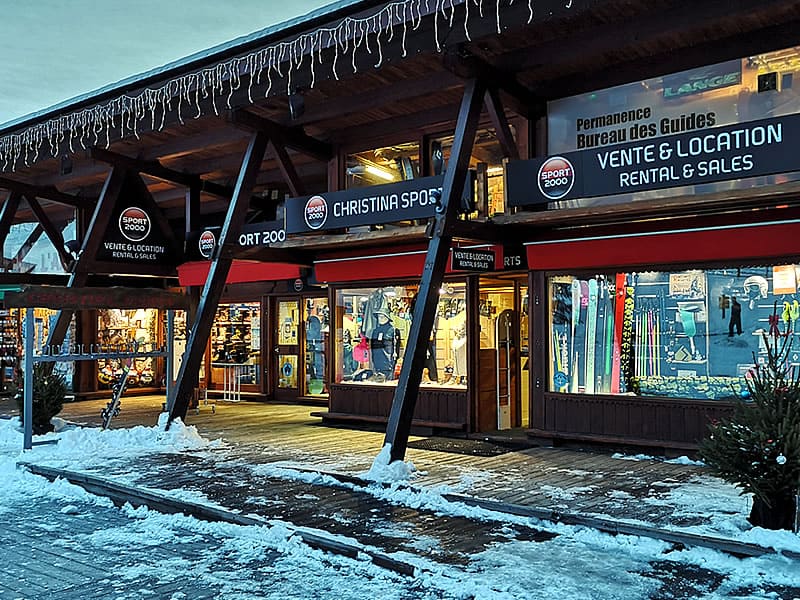 Verleihshop Christina Sports in Place du soleil - Funiculaire Arc-en-ciel, Les Arcs 1600