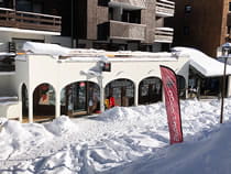 Verleihshop Auben Ski in Morillon 1100, Praz des Esserts