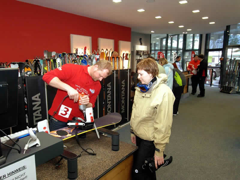 Verleihshop Snow & Fun Hinterglemm in Reiterkogelbahn Talstation, Hinterglemm