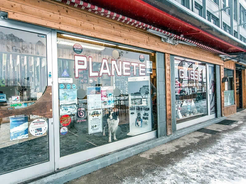 Verleihshop Planète Glisse in Résidence Plein Ciel, Avenue du Tourmalet, La Mongie