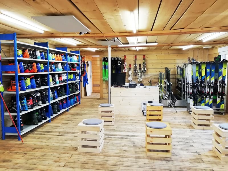 Verleihshop Skischule Skiverleih Total in Rettenbergstrasse 18a, Kolsassberg