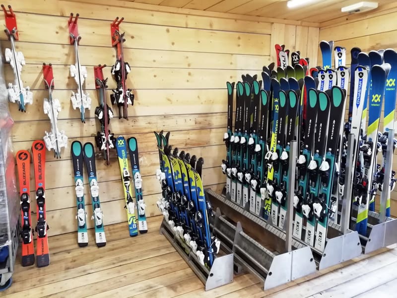 Verleihshop Skischule Skiverleih Total in Rettenbergstrasse 18a, Kolsassberg