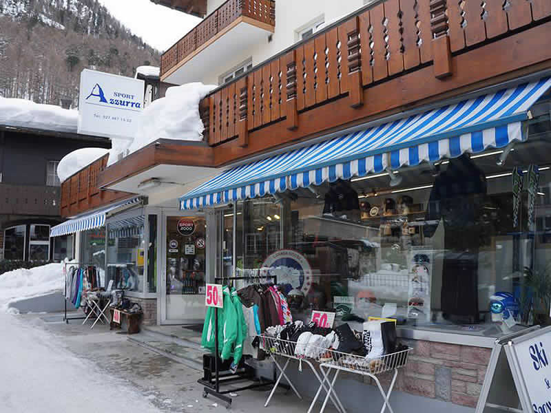 Verleihshop SPORT 2000 Azzurra Sport in Riedstrasse 10, Zermatt