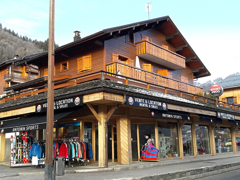 Verleihshop Antonin Sports in Route du télécabine - 89, Route de la Vallée du Bouchet, Le Grand Bornand