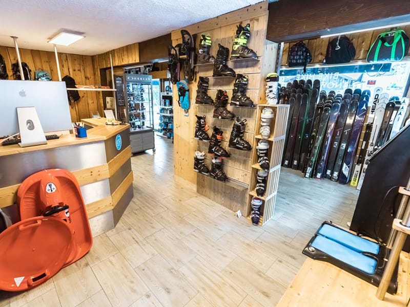 Verleihshop Snowline in Route du Village 4, Morgins