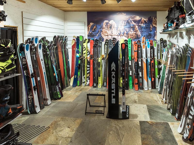 Verleihshop Snowline in Route du Village 4, Morgins