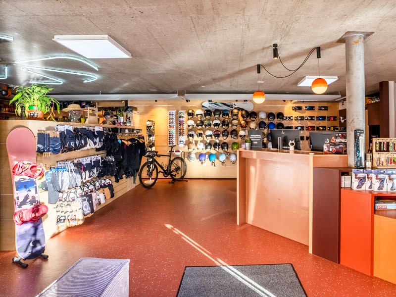 Verleihshop Backside Verbier in Rue de Ransou 191b, Verbier